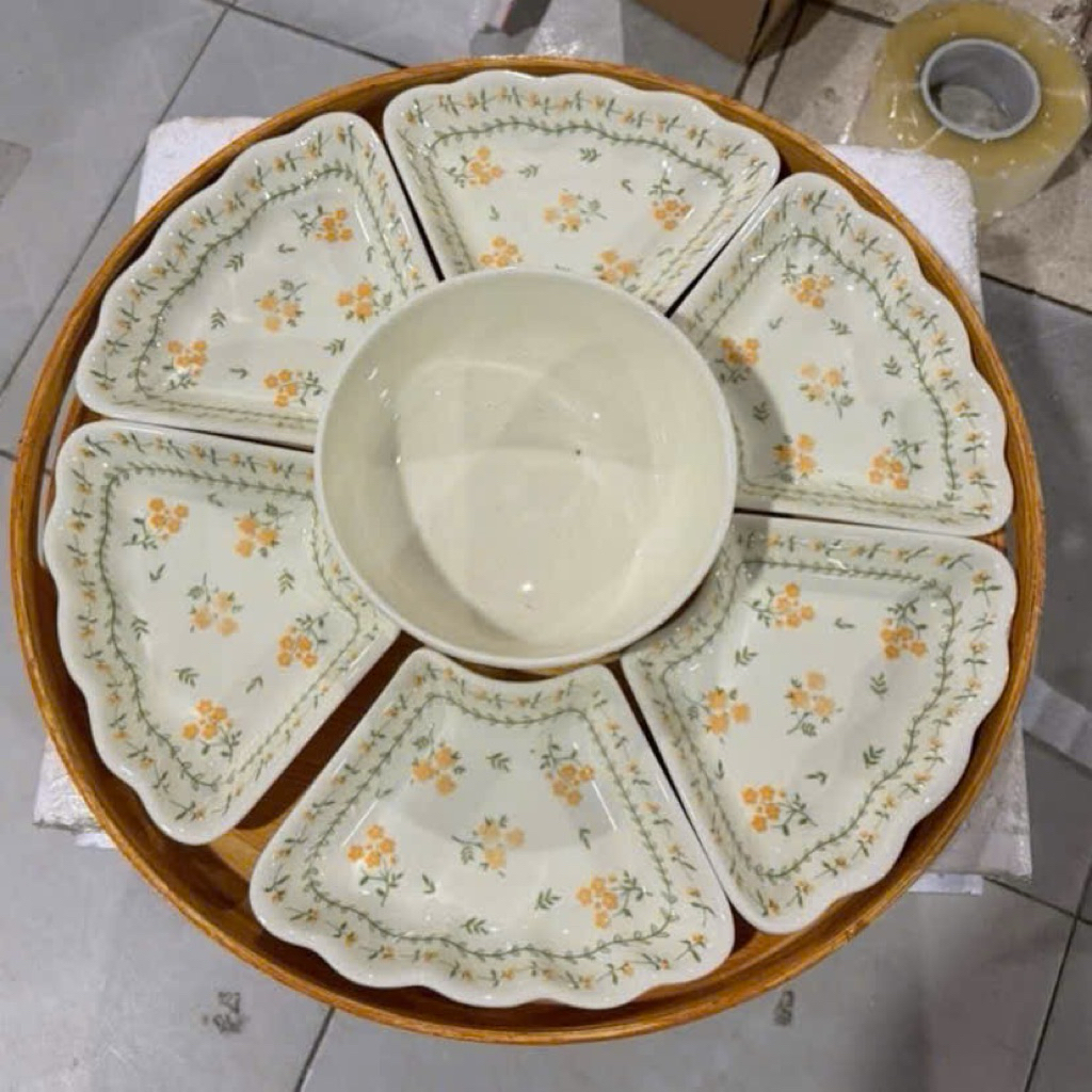 Bộ bát đĩa hoa mai vàng sứ cao cấp Set đĩa hoa mặt trời 4... - Sử dụng