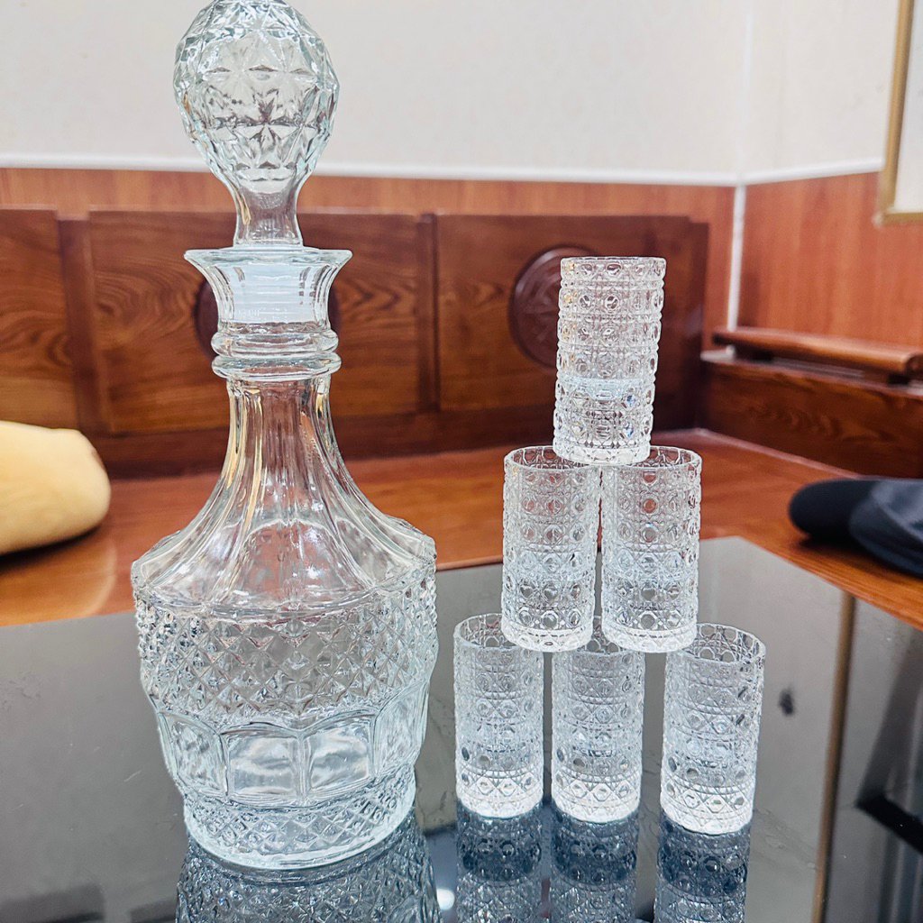 Bộ bình + ly tỉu thuỷ tinh cao cấp.! - Thiết kế