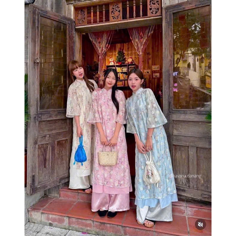 𝟑 𝐒𝐈𝐙𝐄 / 𝐂𝐇𝐎̣𝐍 𝐌𝐀̀𝐔 𝐐𝐔𝐀̂̀𝐍 SET ÁO DÀI ALI... - Chi tiết