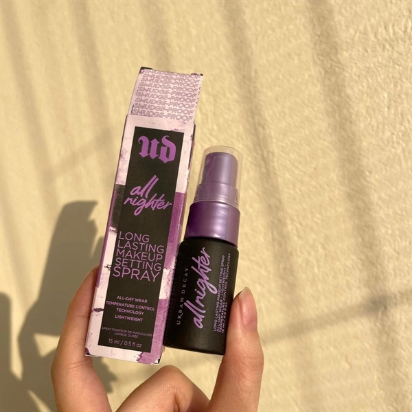 Xịt Khoá Lớp Trang Điểm Urban Decay All Night Xịt Khoá Ma... - Chi tiết